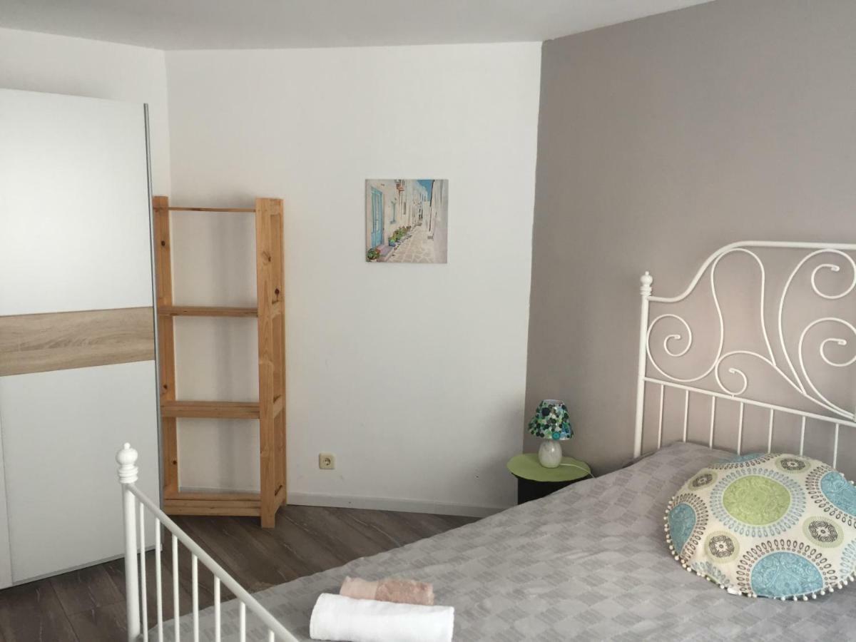 Apartment Button In Downtown София Экстерьер фото