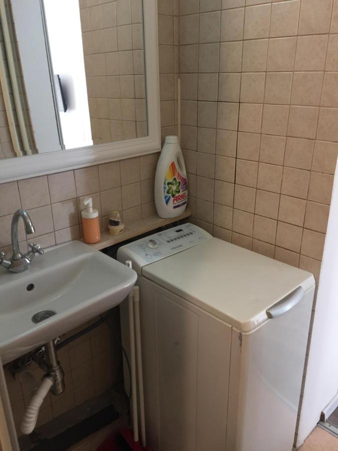 Apartment Button In Downtown София Экстерьер фото